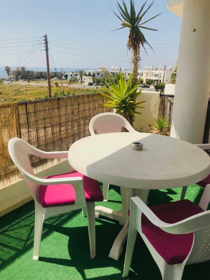 Beautiful Apartment Near The Sea パ フォス エクステリア 写真