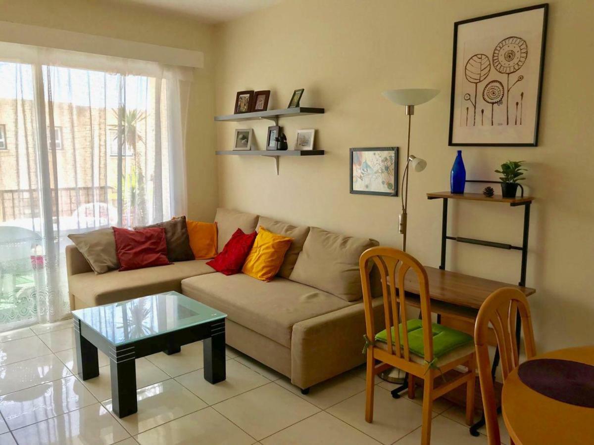 Beautiful Apartment Near The Sea パ フォス エクステリア 写真