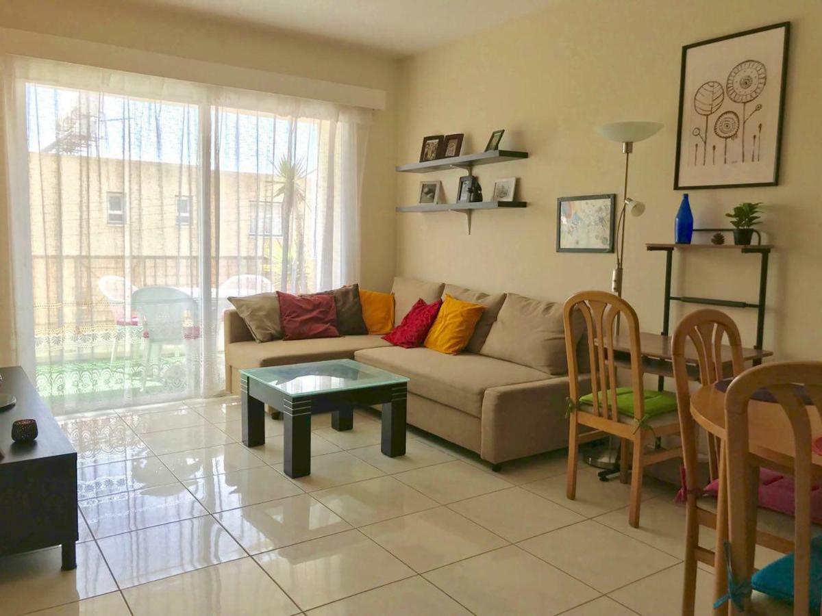Beautiful Apartment Near The Sea パ フォス エクステリア 写真