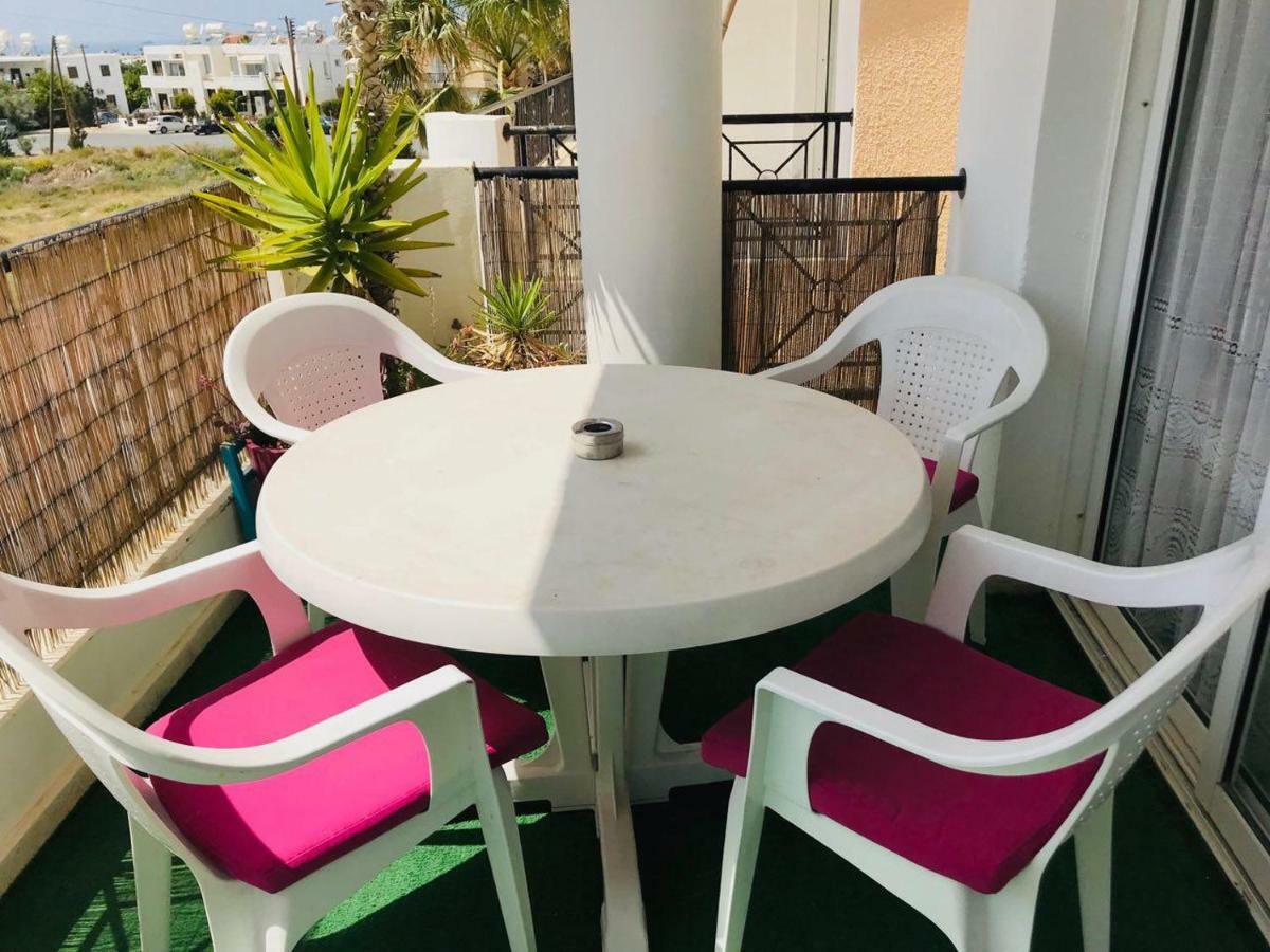 Beautiful Apartment Near The Sea パ フォス エクステリア 写真
